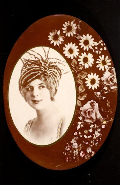 Unidentified | Woman in flapper dress | ca. 1925 | George Eastman House; eastmanhouse.org