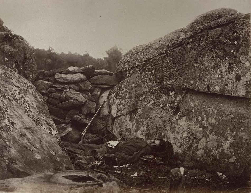 Alexander Gardner, Home of a rebel sharpshooter, Gettysburg, 1863. Collection [of] Eastman House, Rochester, New York, image courtesy of the Carnegie Arts of the United States Collection.