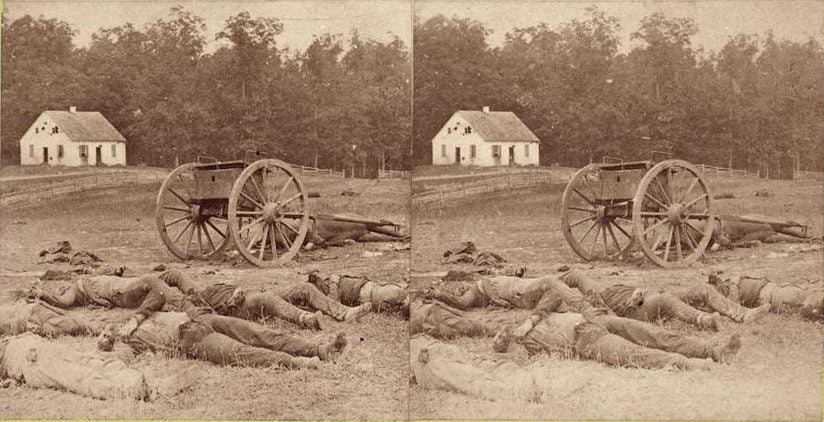 Alexander Gardner, Completely Silenced! (Dead Confederate Soldiers at Antietam), 1862. Image courtesy of George Eastman House www.eastmanhouse.org