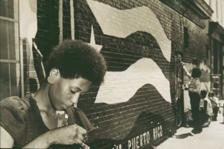 R. Dundin, Women painting "Viva Puerto Rico" mural, Albany Avenue, Hartford, 1975