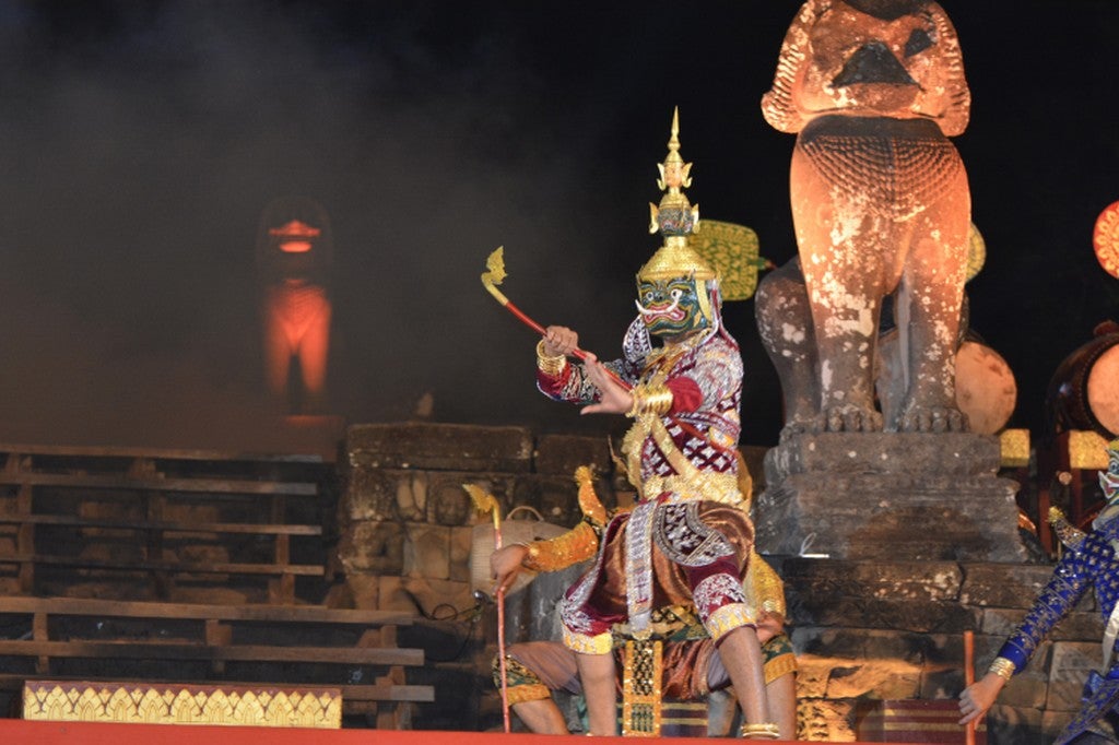 Lacoan Performance to celebrate 25 year Anniversary of APSARA Authority, at Elephant Terrace, Angkor Park.