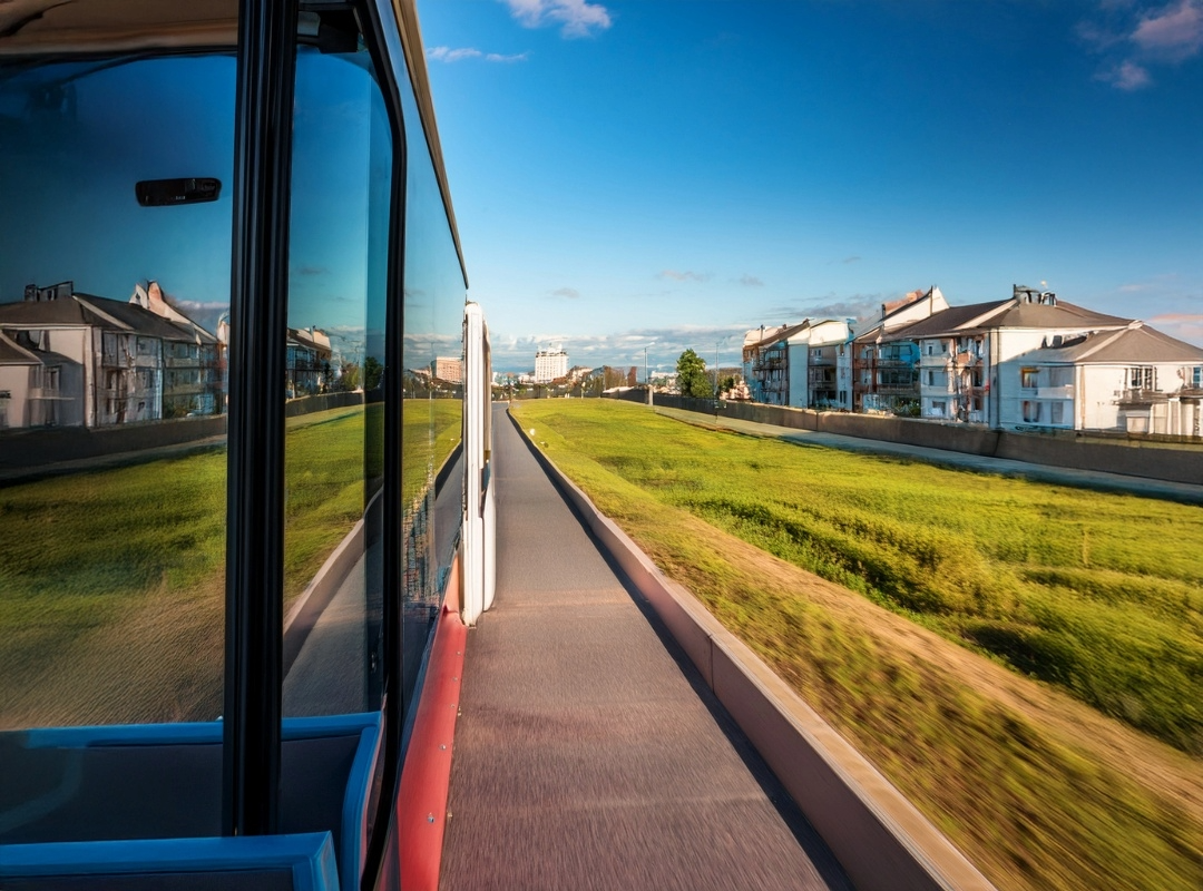 The smell that carries us through: One editor’s response to “On My Way to School” by Shane Moffat